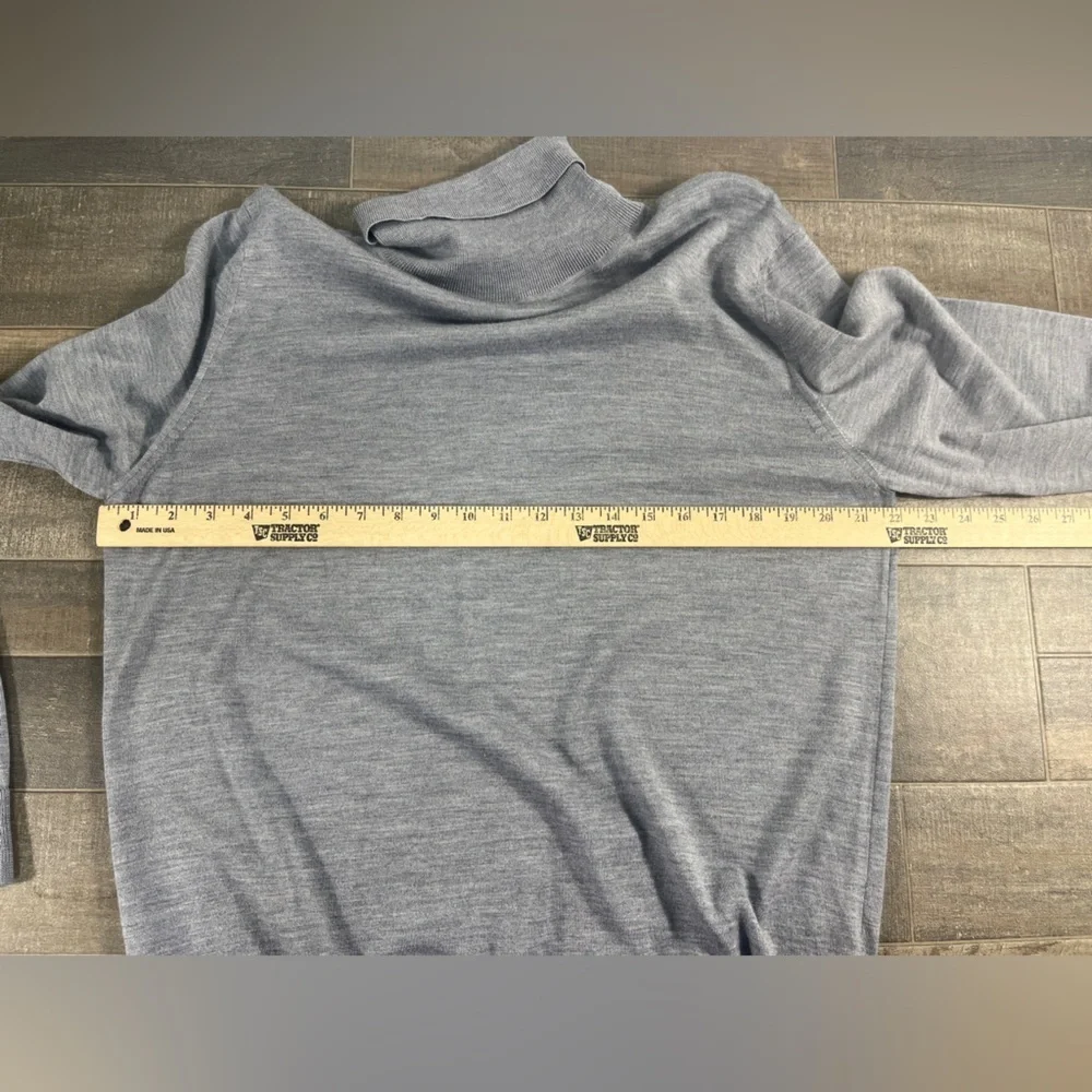 Jack Victor Wool Cashmere Silk Blend Turtleneck Sweater